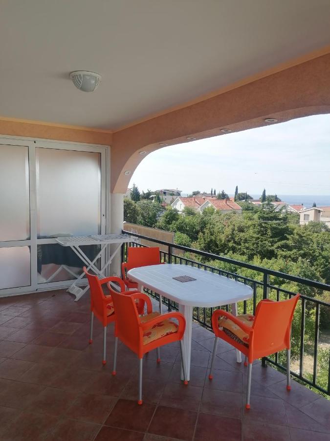 Apartmani Ljubica ウトイェハ エクステリア 写真