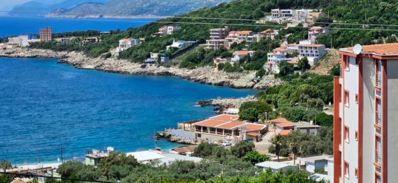 Apartmani Ljubica ウトイェハ エクステリア 写真