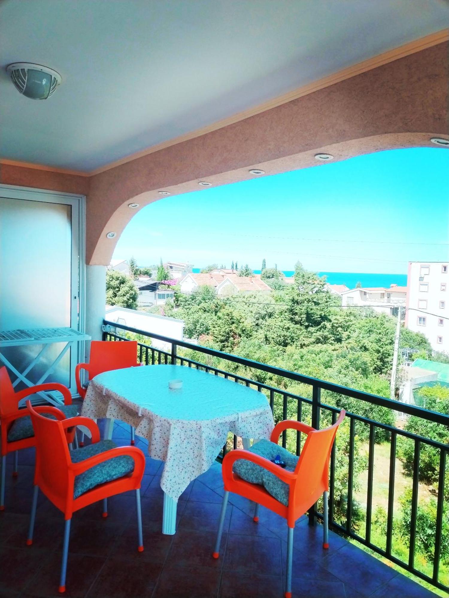 Apartmani Ljubica ウトイェハ エクステリア 写真