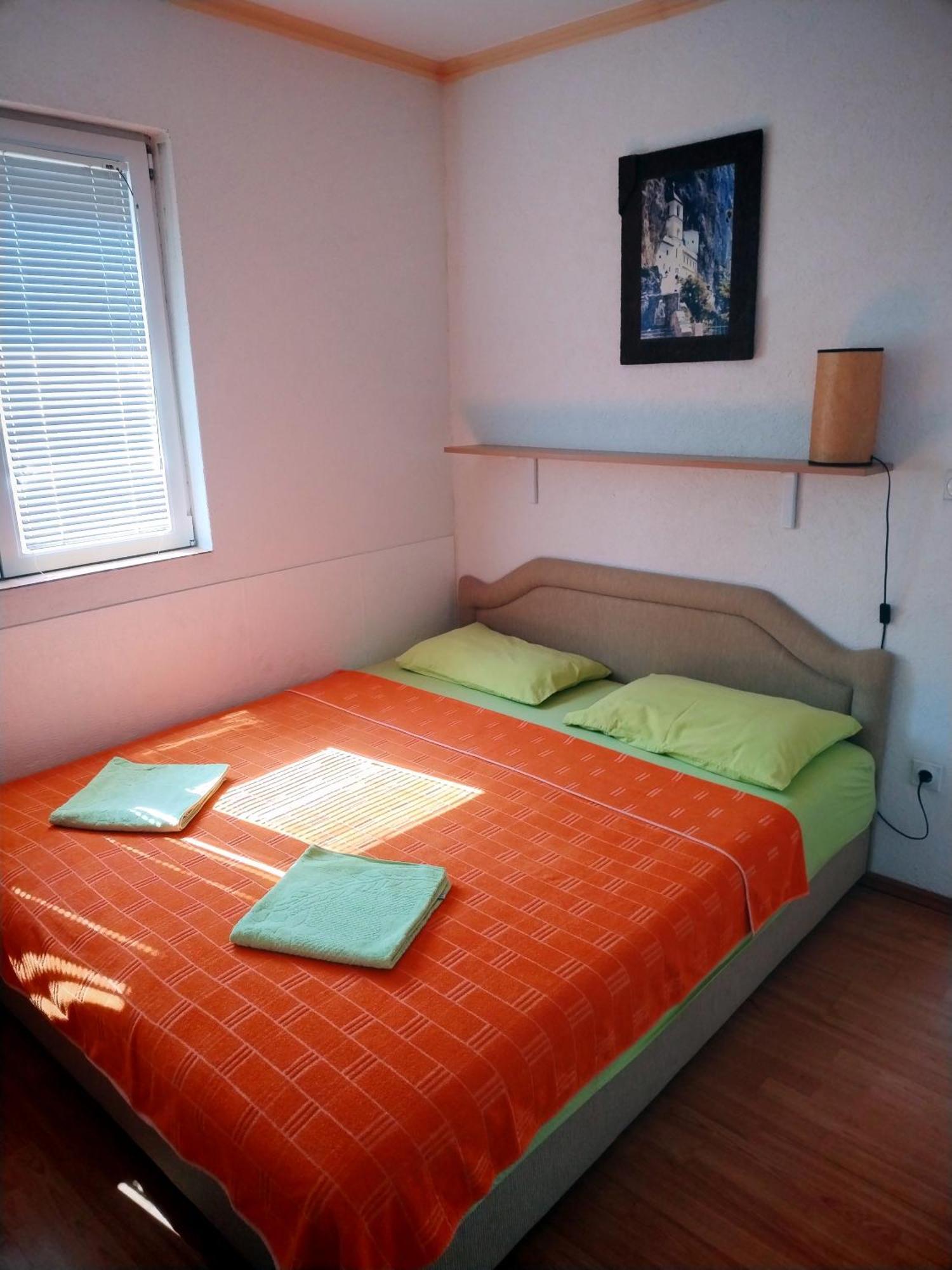 Apartmani Ljubica ウトイェハ エクステリア 写真