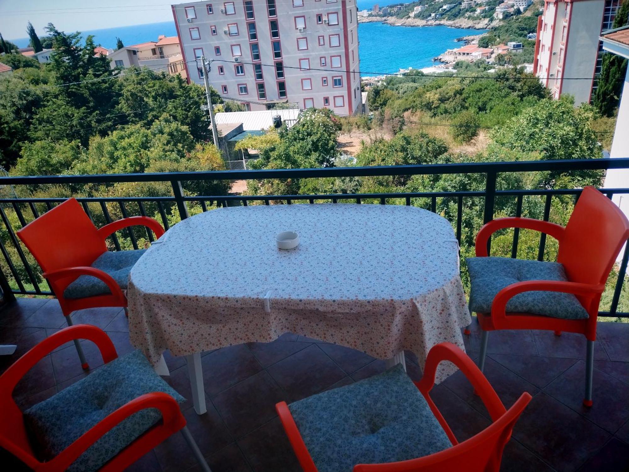 Apartmani Ljubica ウトイェハ エクステリア 写真